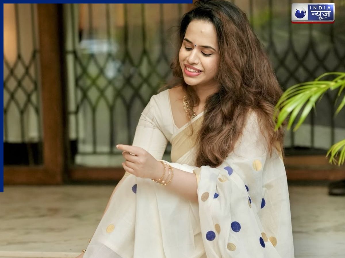 Who Is Charulatha Remesh - Photo Gallery