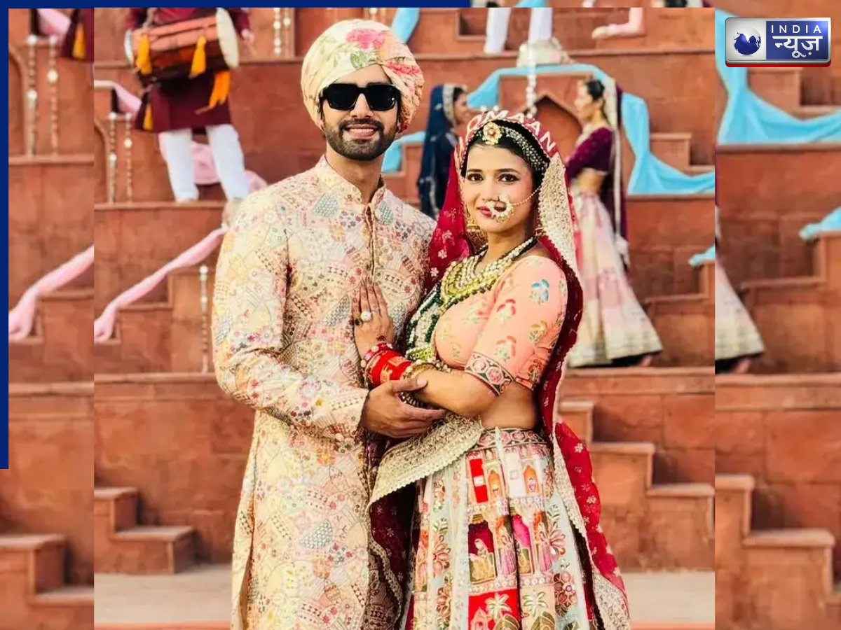 Will Mayra Accept Abhira? - Photo Gallery