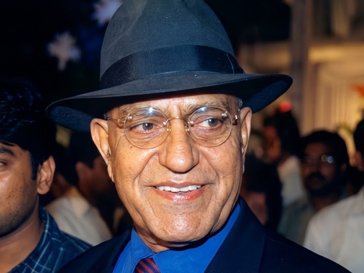 Received the first big break in 1980. - Photo Gallery