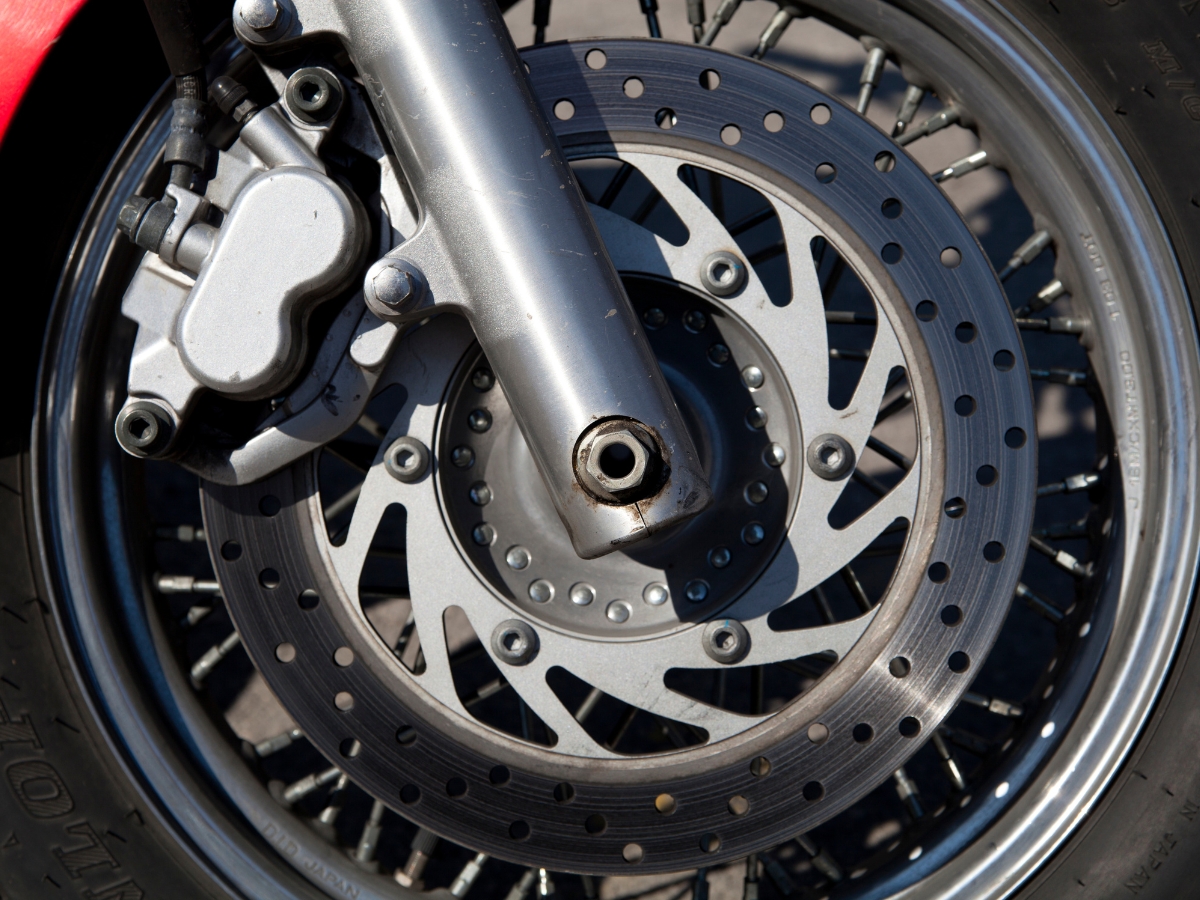 cleans dirt - Photo Gallery