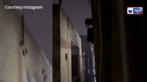 गाजियाबाद में ‘काला जादू’ का खौफ? चौथी मंजिल की टंकी पर चढ़ी 16 साल की बच्ची, रोंगटे खड़े कर देगा ये सुसाइड ड्रामा!