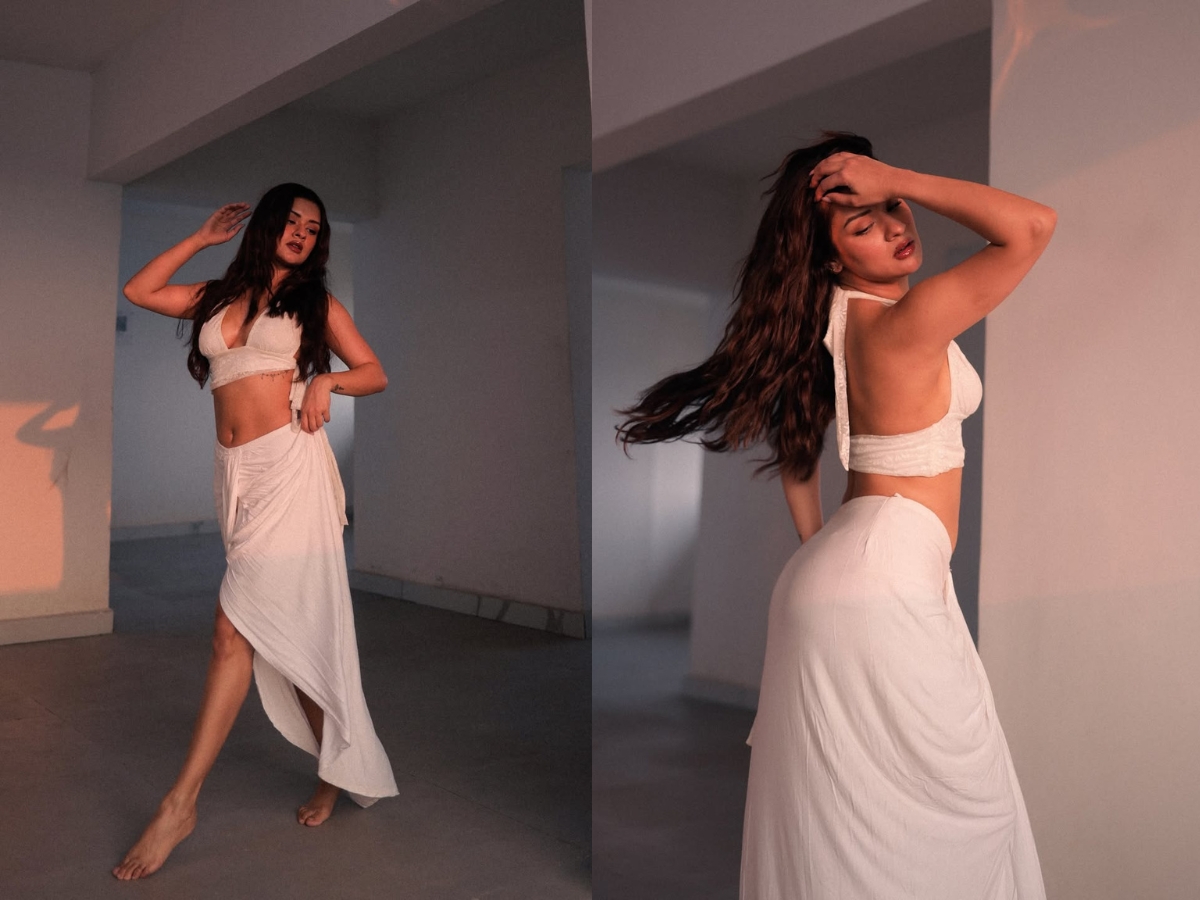 Created a sensation in a white dress. - Photo Gallery