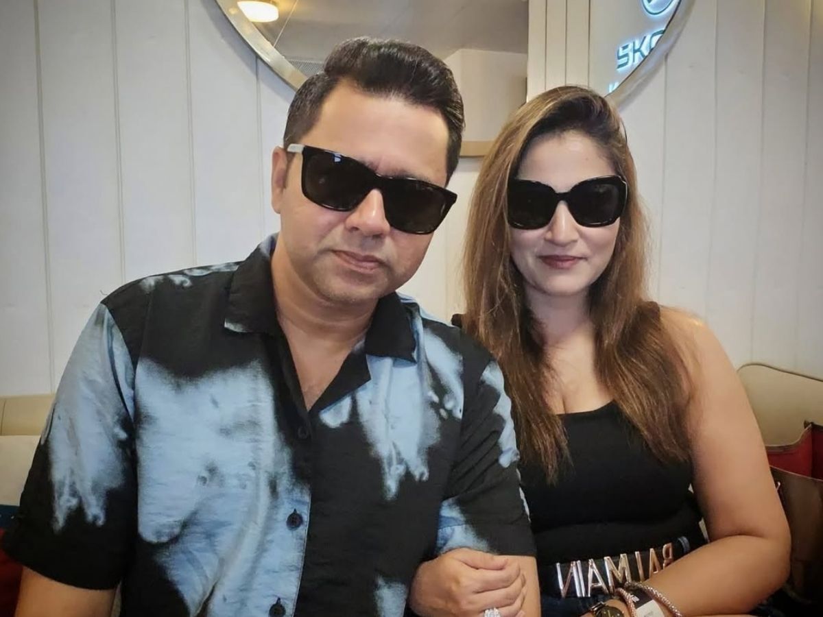 Aakash Chopra and Aakshi Mathur Love Story - Photo Gallery