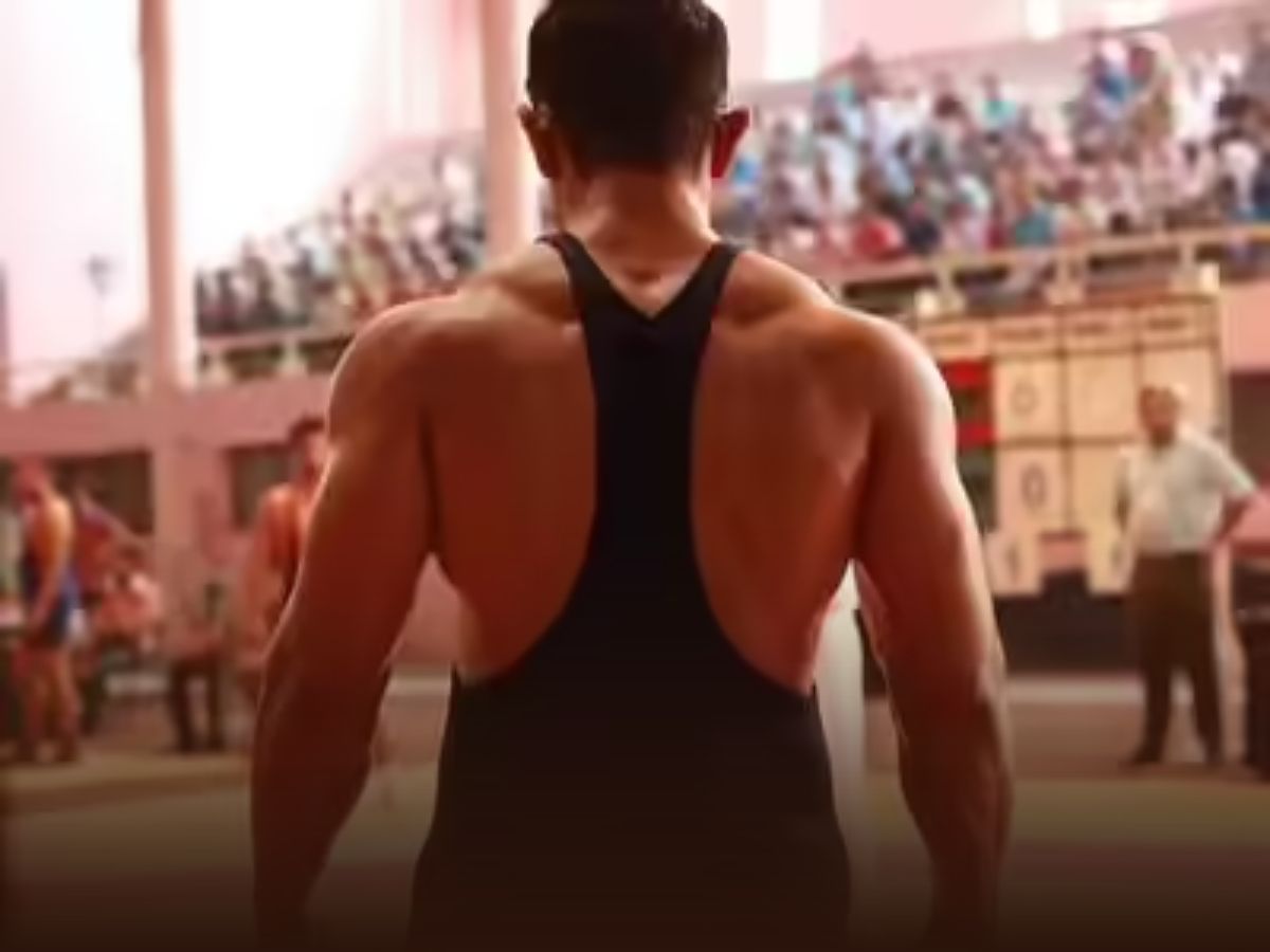 2025 की वो फिल्म जिसने बॉक्स ऑफिस पर मचाया तहलका, हीरो की बदल दी किस्मत, अब OTT पर कर रही ट्रेंड