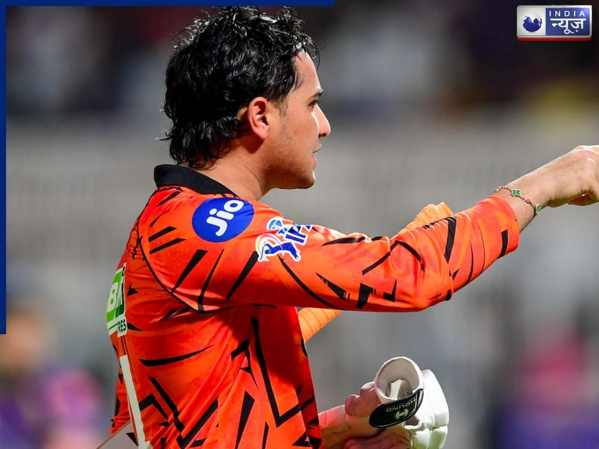 SRH की जीत के हीरो रहे अभिषेक पर गिरी गाज! मैदान पर की गई इस गलती पर लगा 1.8 लाख का जुर्माना