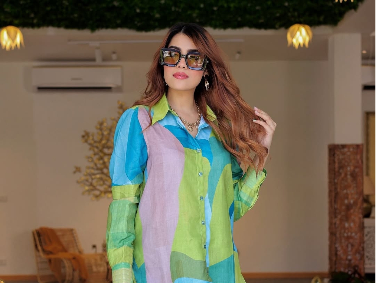 aditi hundia - Photo Gallery