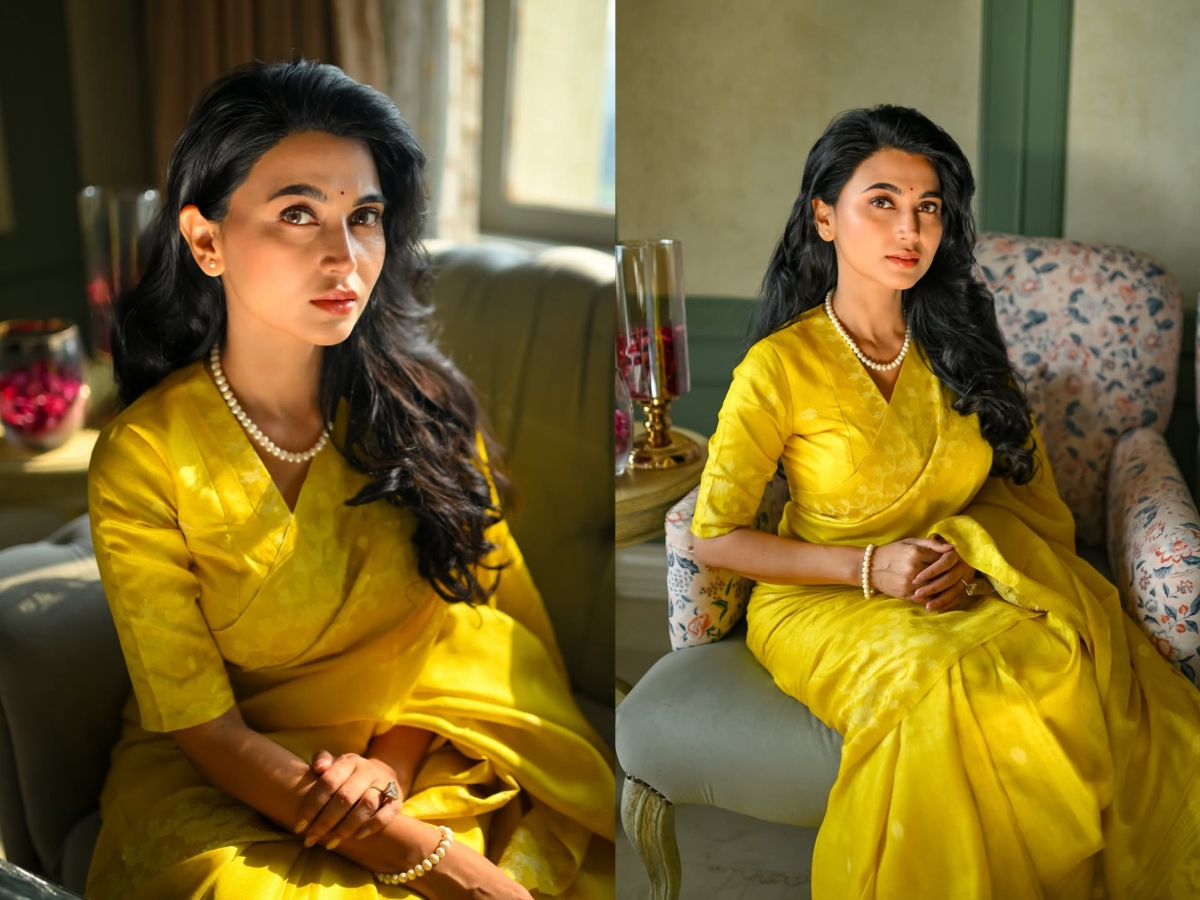 Aimee Baruah Red Carpet walk - Photo Gallery