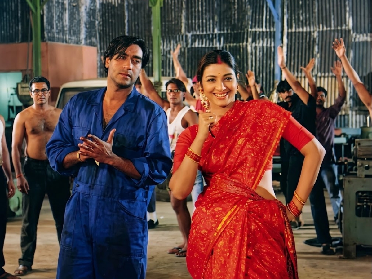 ajay devgn and tabu - Photo Gallery