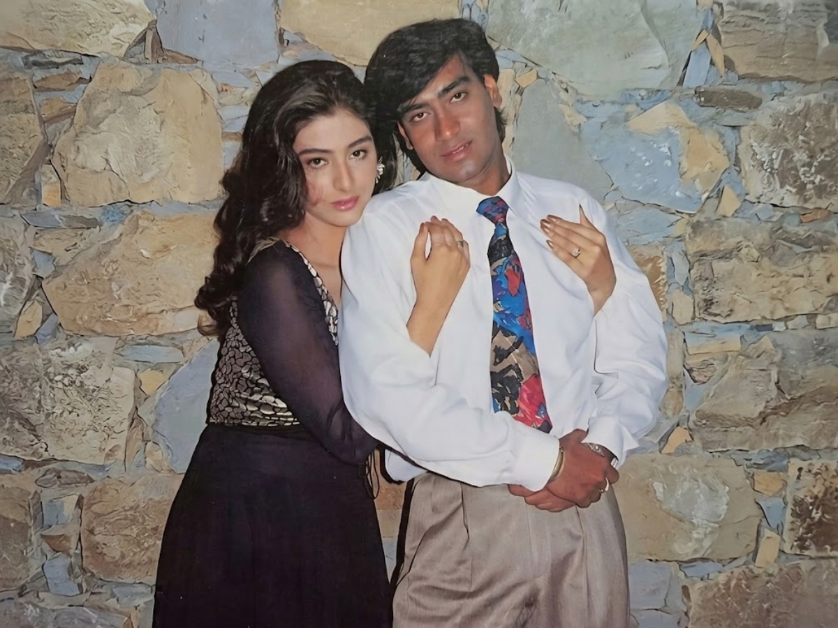 Ajay devgn and tabu - Photo Gallery