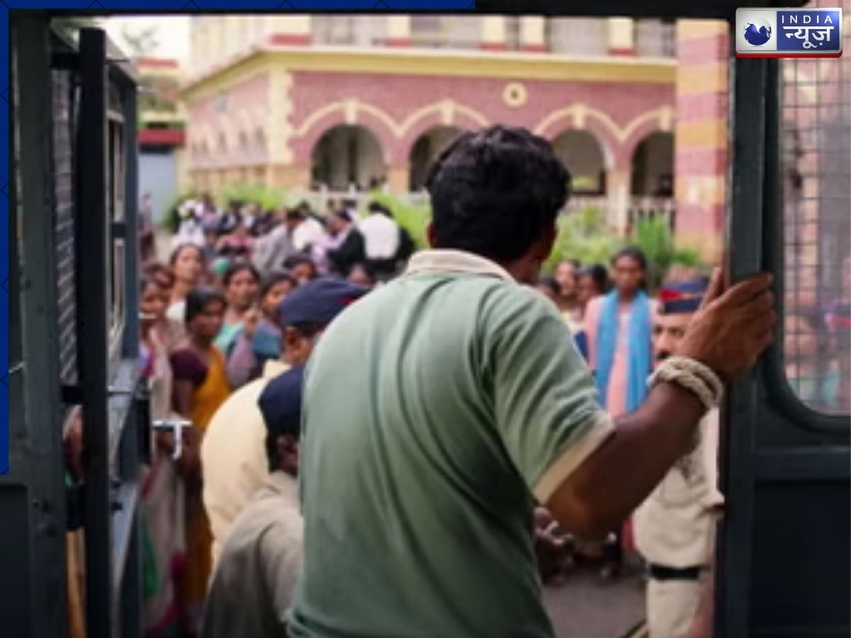 आंखों पर फेंका लाल मिर्च पाउडर, चाकू-पत्थरों से किया वार और फिर…अक्कू यादव को मिली खौफनाक सजा