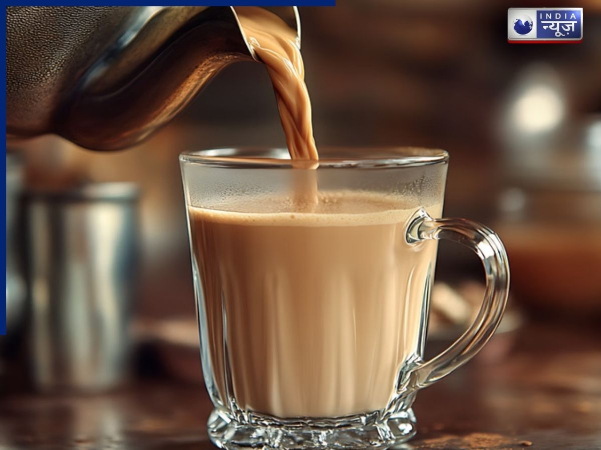 Thermos  Tea: ट्रैवल में थर्मस वाली चाय पीते हैं?, कब तक रहती है पीने लायक और हेल्दी, गलती से भी न करें ये भूल - Photo Gallery