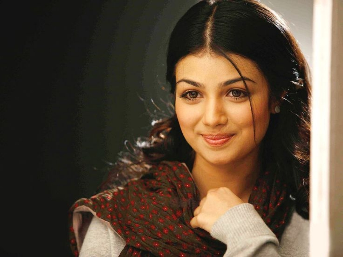 Ayesha takia movies - Photo Gallery