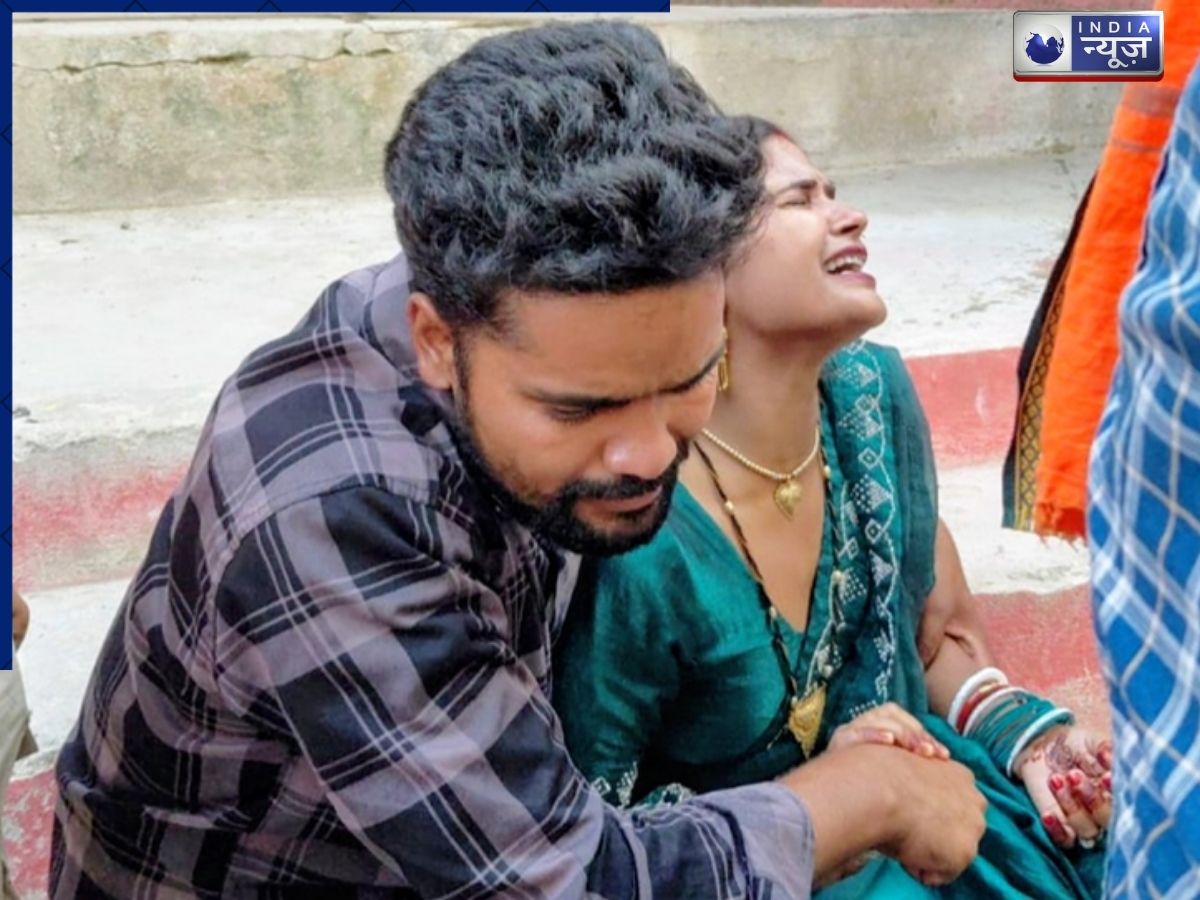 UP: बलिया में कोर्ट से घर लौटने की ख्वाहिश रह गई अधूरी, स्टेशन पर अचानक के गिरे ट्रेनी वकील की मौत