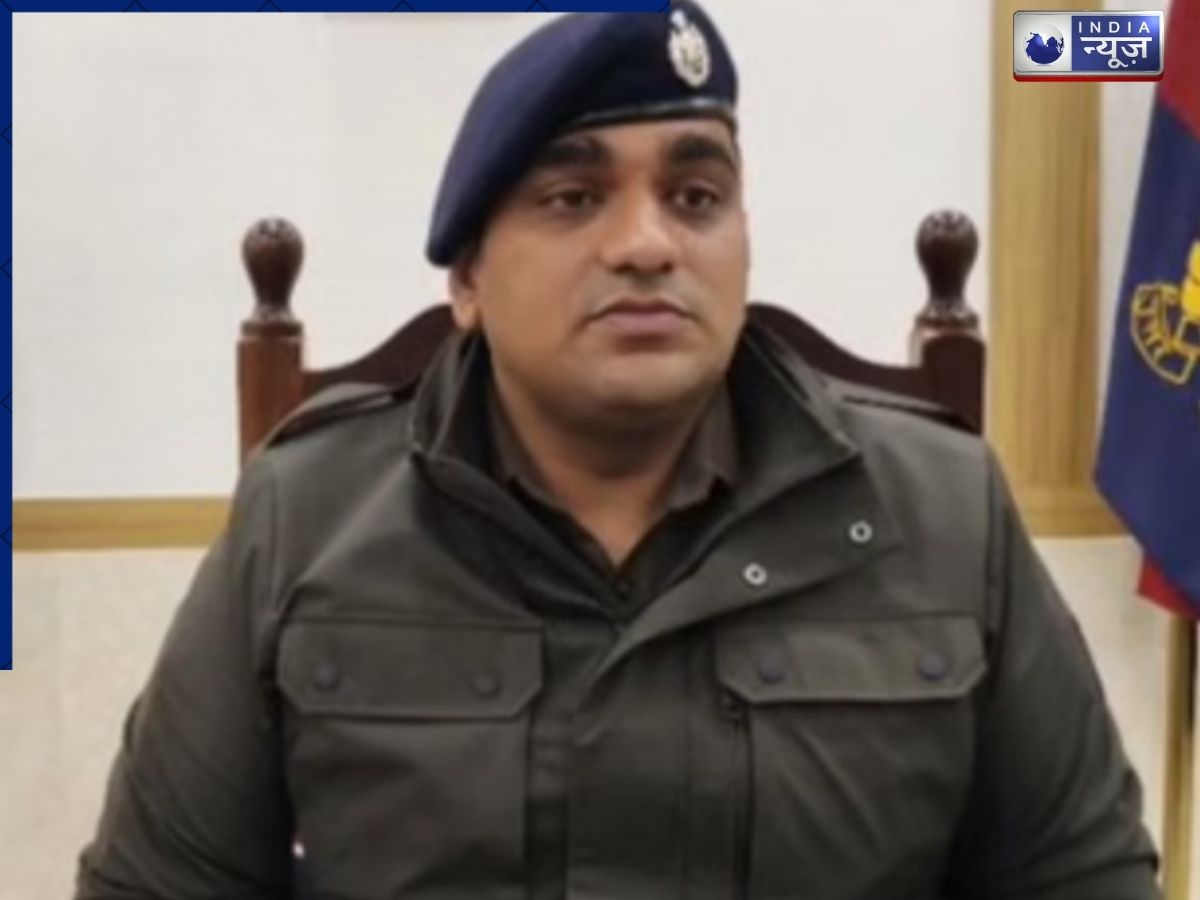 UP: शख्स ने शादी का झांसा देकर महिला से बनाए संबंध और फिर… पुलिस ने लगाईं हल्की धाराएं, अब 2 दारोगा और एक दीवान निलंबित - Photo Gallery