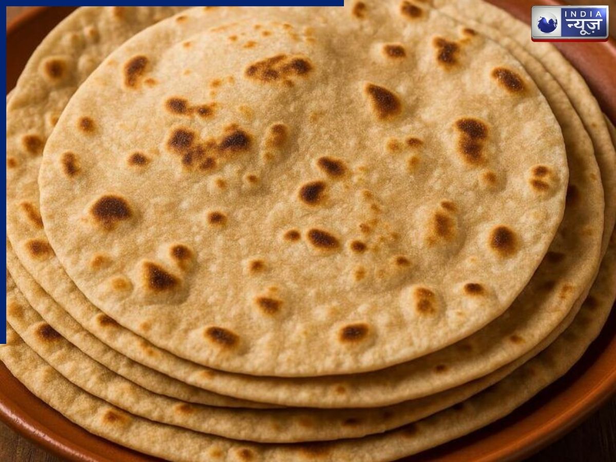 Bhojan Vaastu Niyam: क्या आप भी थाली में रखते हैं 3 रोटियां? तुरंत जान लें सही नियम