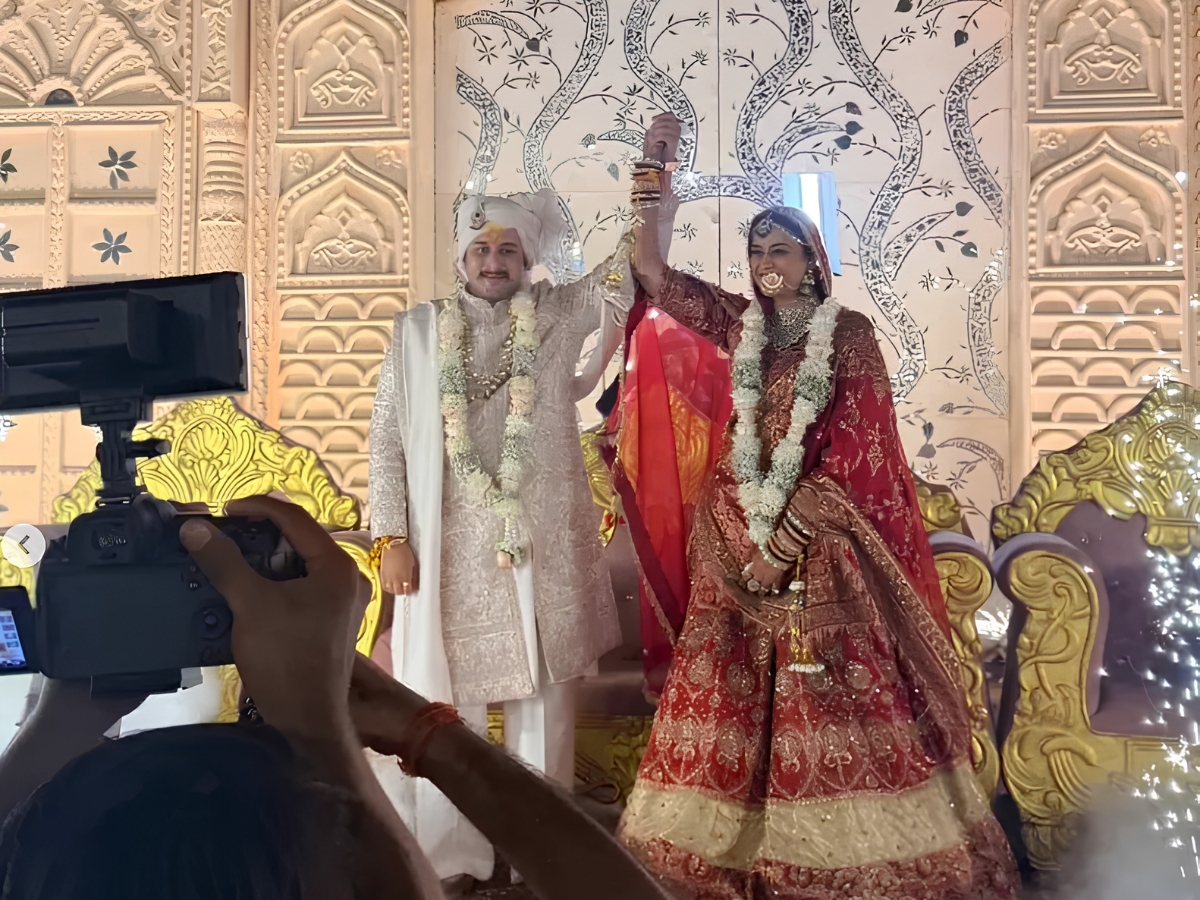 Bhojpuri Actress Yamini Singh - Photo Gallery