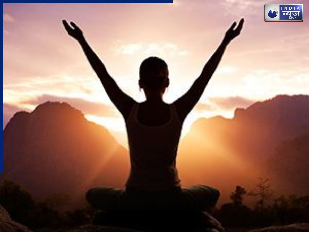 ब्रह्म मुहूर्त में उठना किस बात का संकेत है? जानिए 3 बड़ी वजहें जो बदल सकती हैं आपकी सोच - Photo Gallery