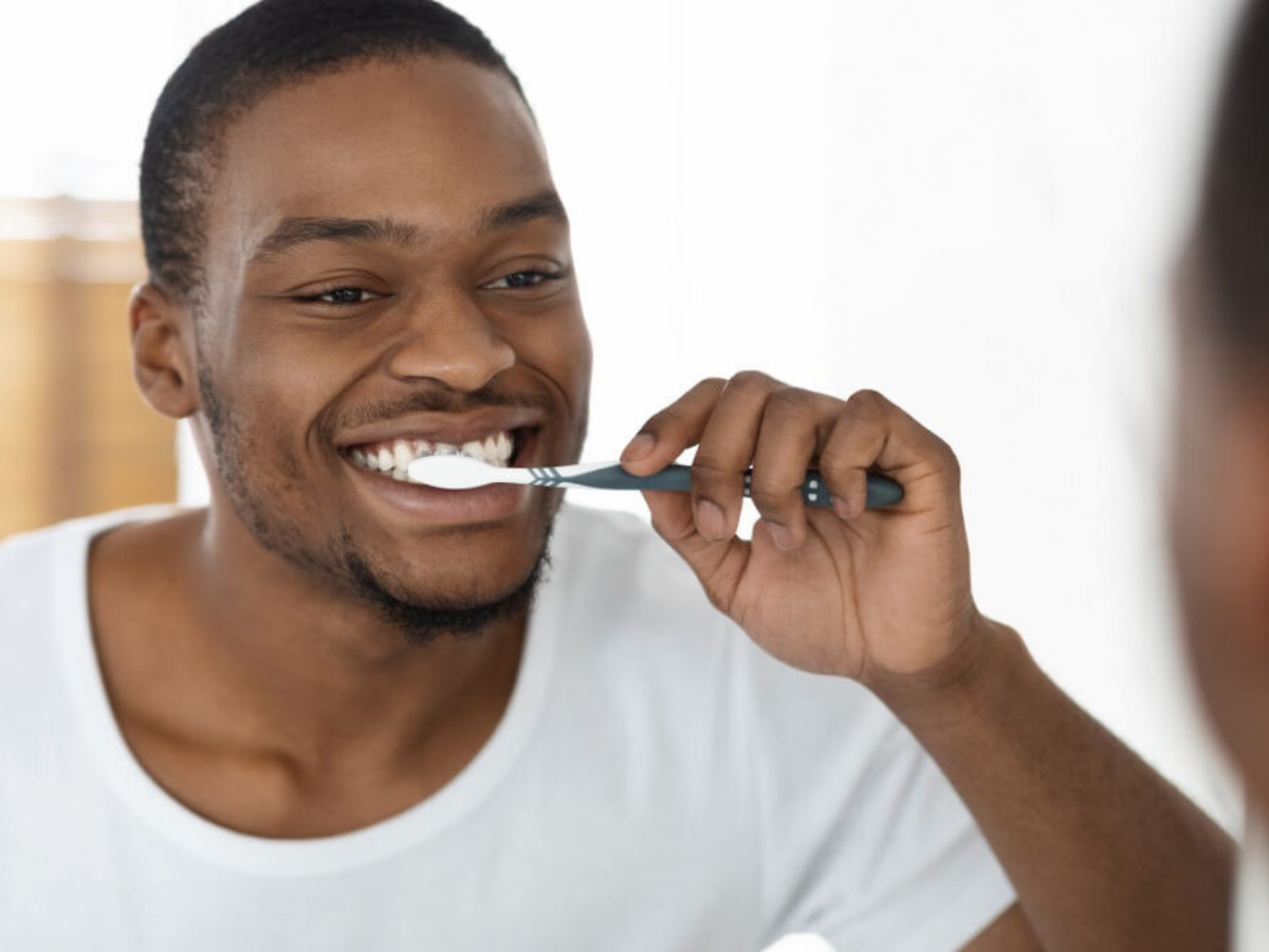 brushing - Photo Gallery