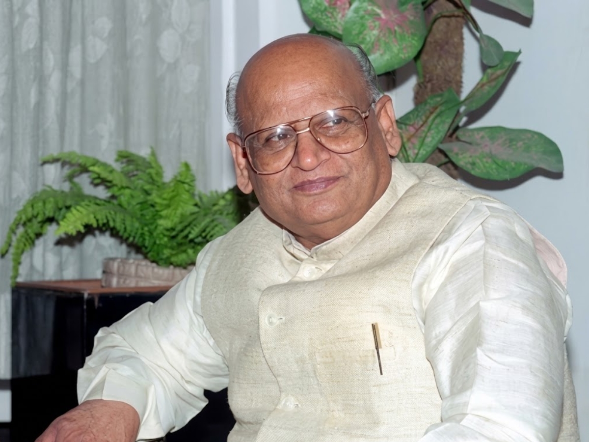 Canteen Bill Issue Becomes a Voice - Photo Gallery