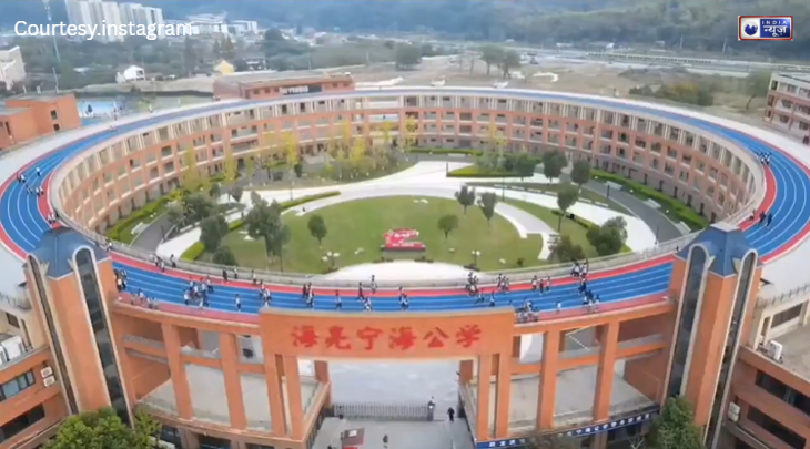 स्कूल की छत पर ‘खेल का मैदान’, जमीन की कमी का चीनी फॉर्मूला, क्या घनी आबादी वाले भारतीय शहरों के लिए यही है आखिरी रास्ता?