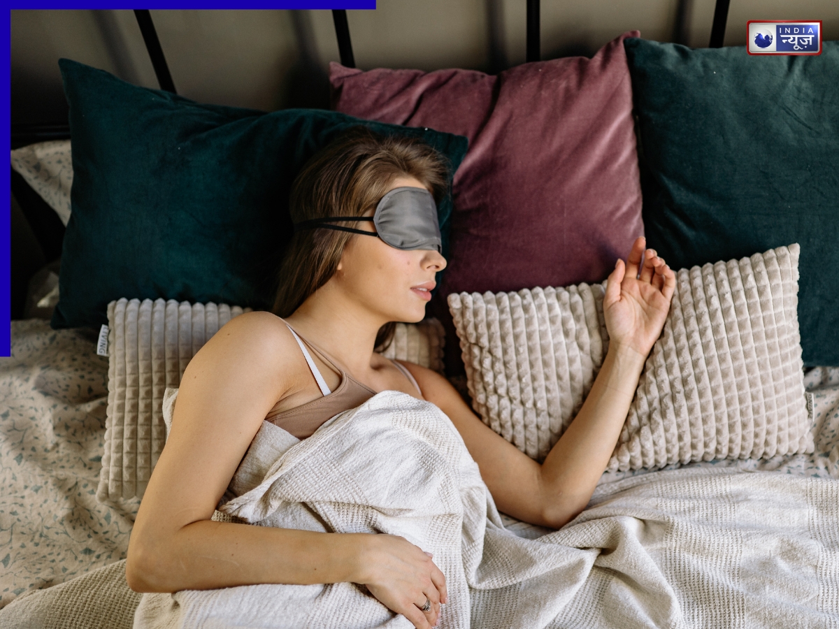 करवटें बदलना बंद, अब आएगी गहरी नींद! 2 मिनट में सपनों की दुनिया में पहुंचा देगा फौजियों का ये ‘स्लीप फॉर्मूला’