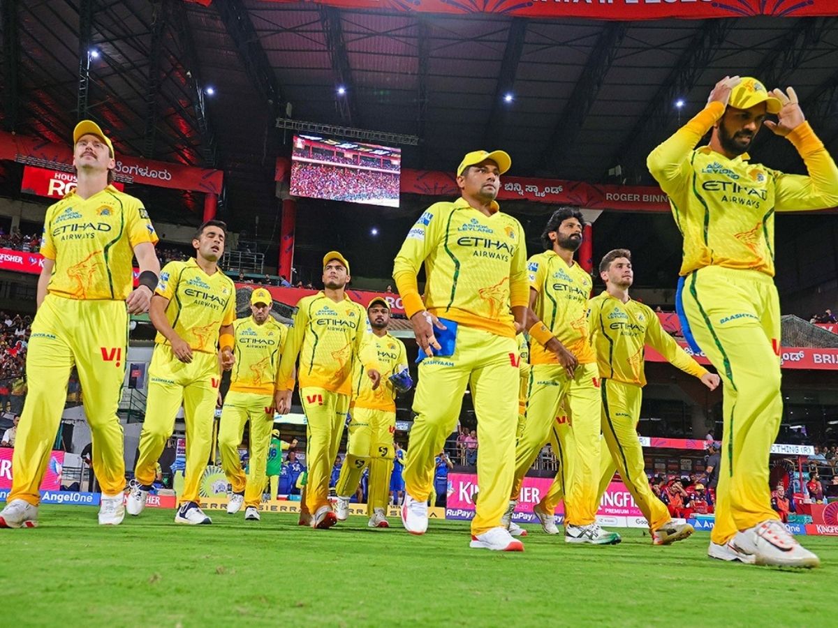 Defeat in three consecutive matches - Photo Gallery