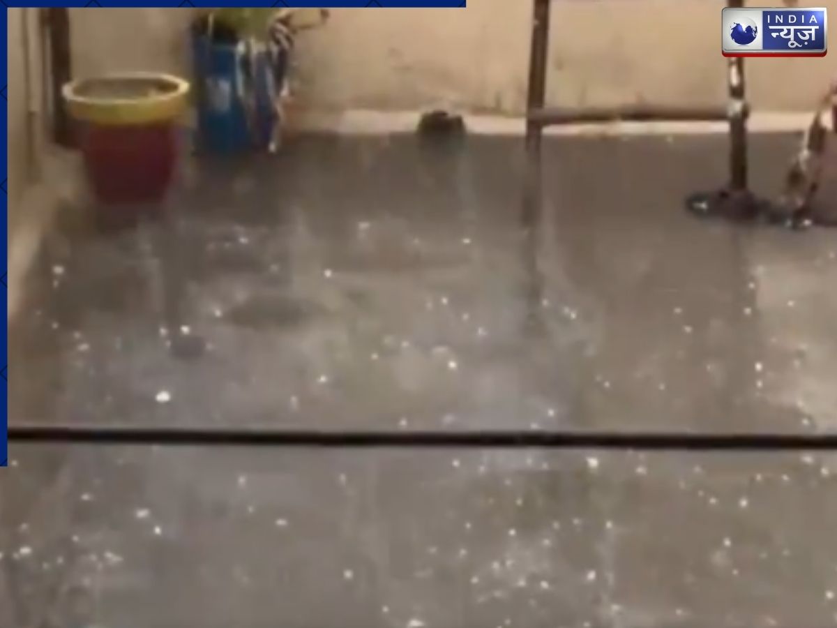 दिल्ली-एनसीआर में अचानक बदला मौसम का मिजाज, गाजियाबाद में भारी बारिश के साथ हुई ओलावृष्टि