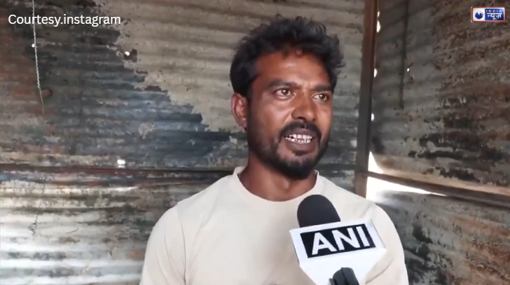 सब कुछ जल गया, अब मर जाएं क्या? धंधुका में बिहार के ‘मोहम्मद साबिर’ की दुकान फूंकी, आंखों के सामने खाक हुई 5 लाख की मेहनत!