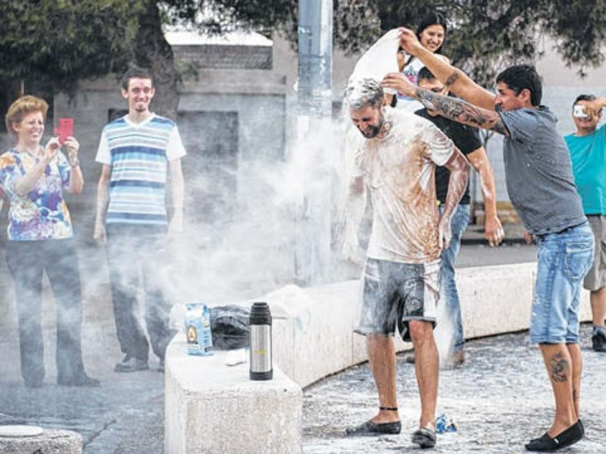 egg and flour on graduation day - Photo Gallery