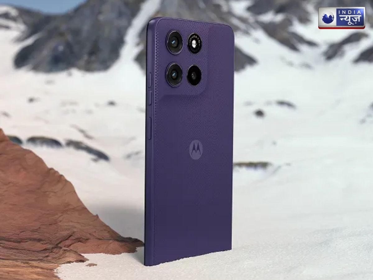 Moto G67 Power vs Samsung Galaxy A17 5G, बेहतरीन कैमरा के साथ मिलेगी बड़ी बैटरी, कौन सा स्मार्टफोन ज्यादा किफायती