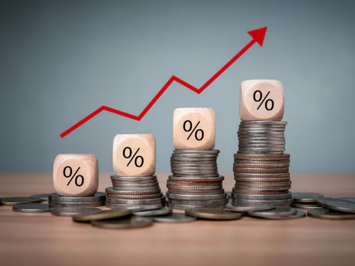 FD interest rates 2026: ICICI, HDFC या Kotak कौन सा बैंक FD पर देता है ज्यादा ब्याज?