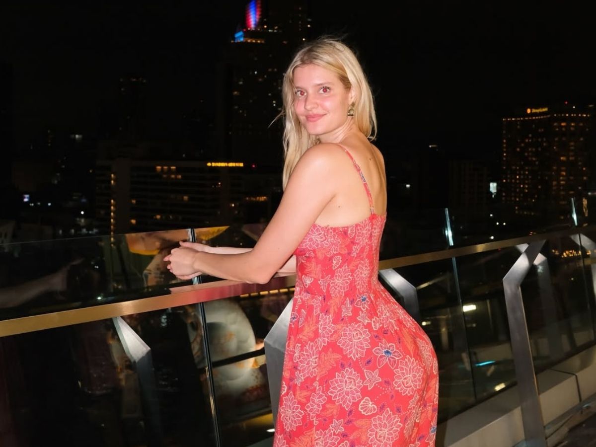 German Model Lizlaz education - Photo Gallery