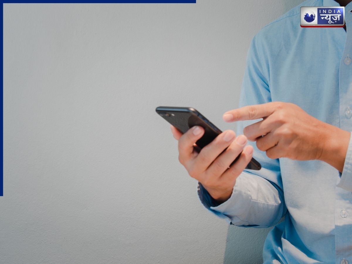 बंट चुके थे कार्ड, हो चुकी थी सारी तैयारी, रात में होने वाली दुल्हन ने ऐसा क्या कहा? घर के इकलौते बेटे ने शादी के ठीक पहले कर लिया सुसाइड