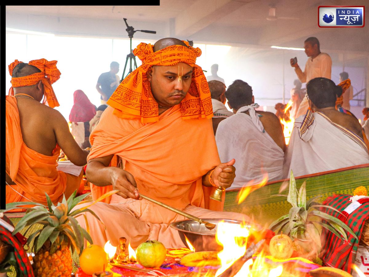 हवन-यज्ञ में आहुति देते वक्त स्वाहा क्यों बोलते हैं? अग्निदेव से क्या संबंध, क्या कहता है शिव पुराण