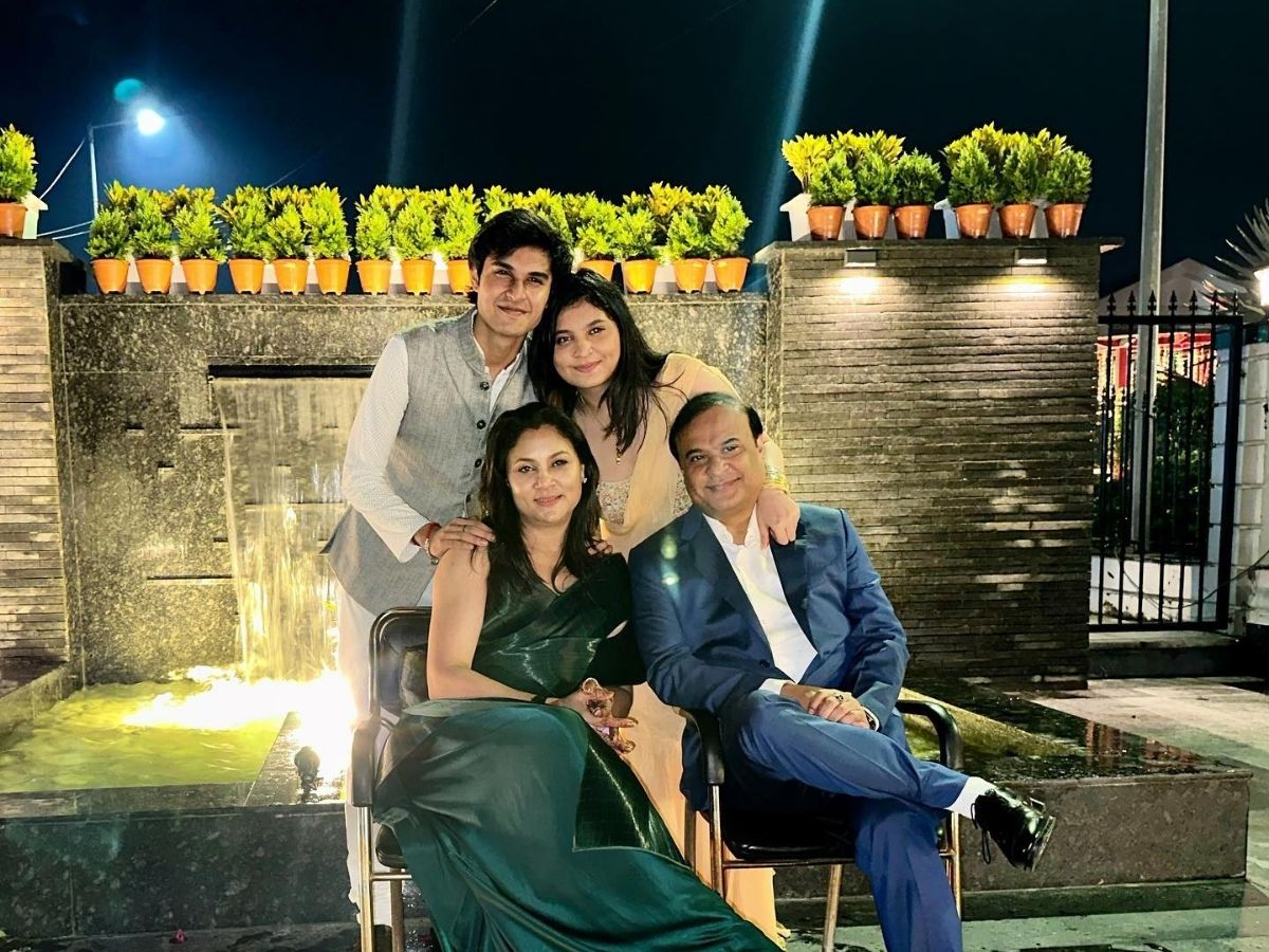 Himanta Biswa Sarma rinika bhuyan meeting - Photo Gallery