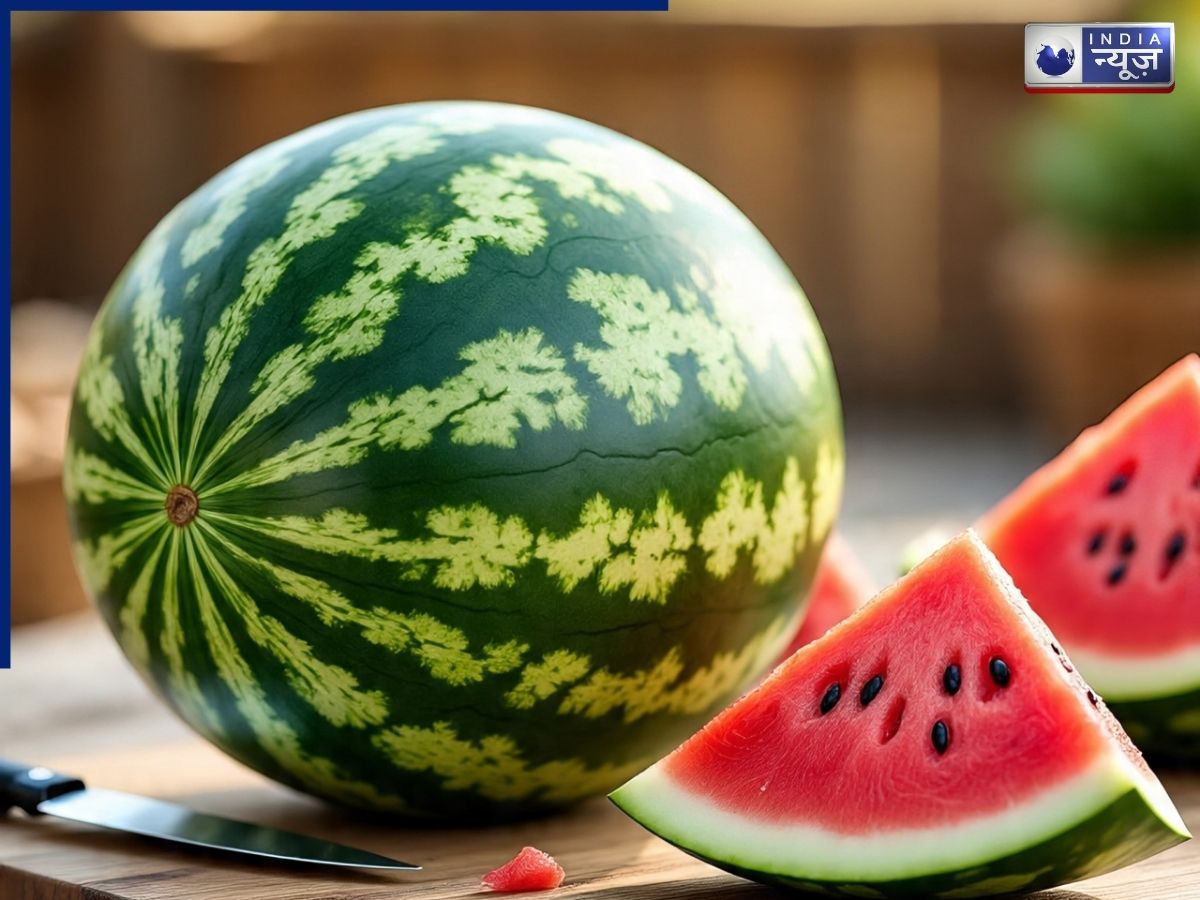 Look for injection marks or bumps on the watermelon. - Photo Gallery