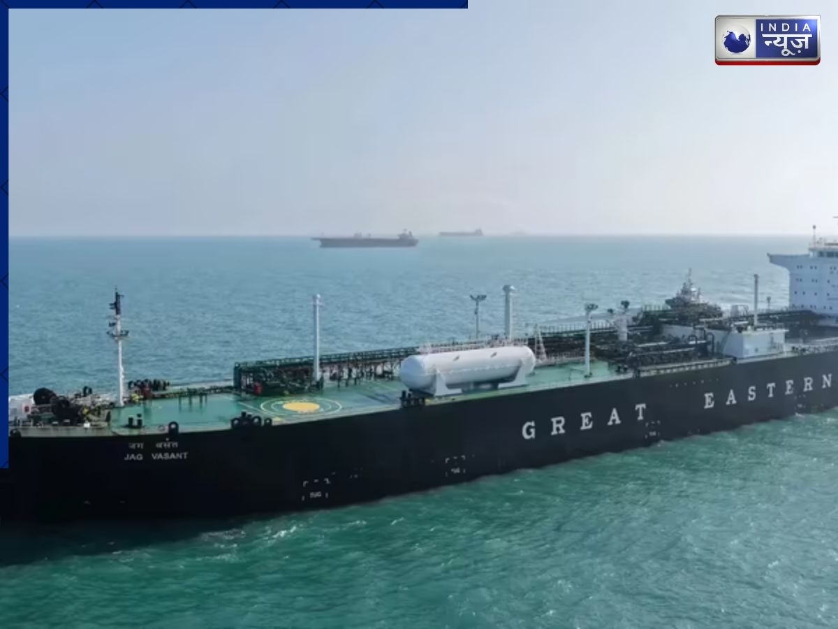 Middle East War: ईरान में भारतीय जहाजों पर फायरिंग! आखिर क्यों हुआ हमला? हमले के बाद फिर यू-टर्न