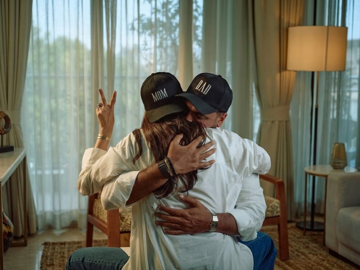 Couple wear Mom dad Cap - Photo Gallery