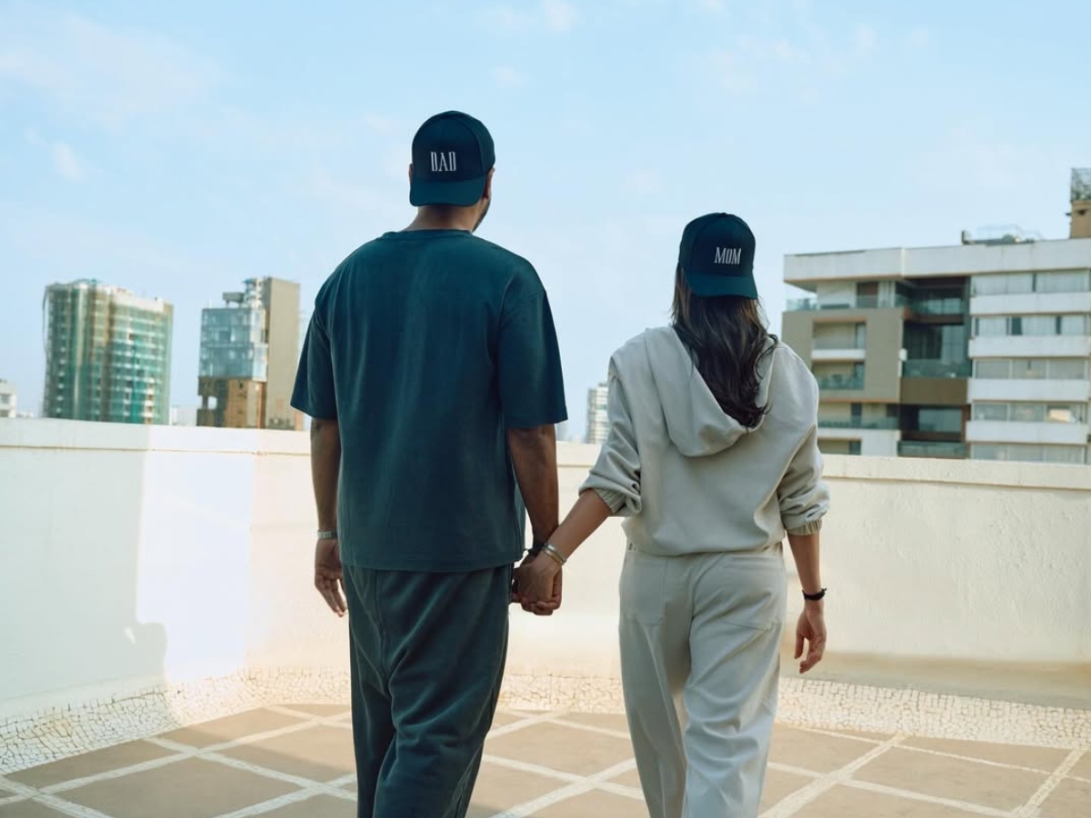 Karishma and Varun on the Roof - Photo Gallery