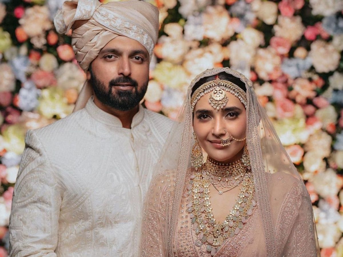 Karishma Tanna and varun marriage - Photo Gallery