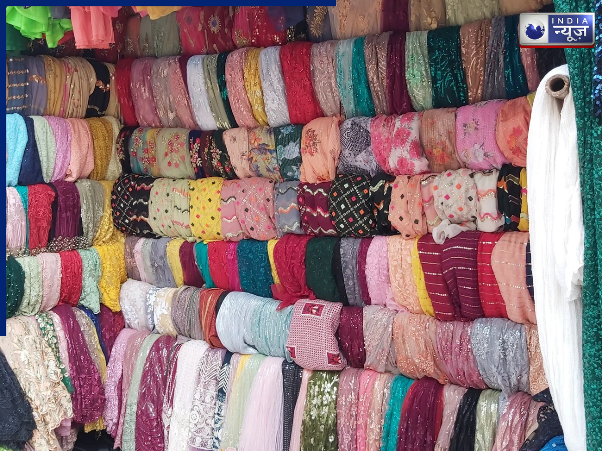 Katran market Nearest Metro Station - Photo Gallery