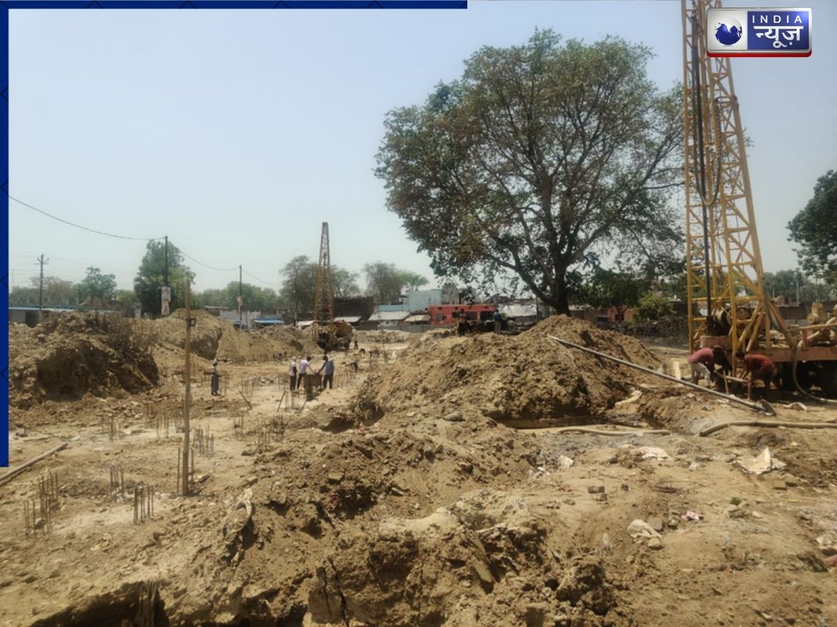 Lodheshwar Mahadev Temple: बाराबंकी में बदलेगा लोधेश्वर महादेव मंदिर का स्वरूप, कॉरिडोर का काम तेज - Photo Gallery