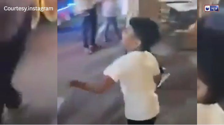 परिवार के साथ खाना खा रहे युवक को सादी वर्दी में उठा ले गई पुलिस, मासूम बच्चे की चीखें देख दहल उठा सोशल मीडिया!