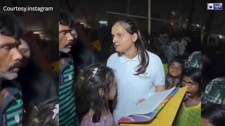 राशन नहीं, ‘शिक्षा’ बांटने पहुंची लखनऊ की बेटी, झुग्गी-झोपड़ियों में बच्चों का नाम-पता लिख रही लड़की ने जीता सबका दिल, देखें वीडियो!