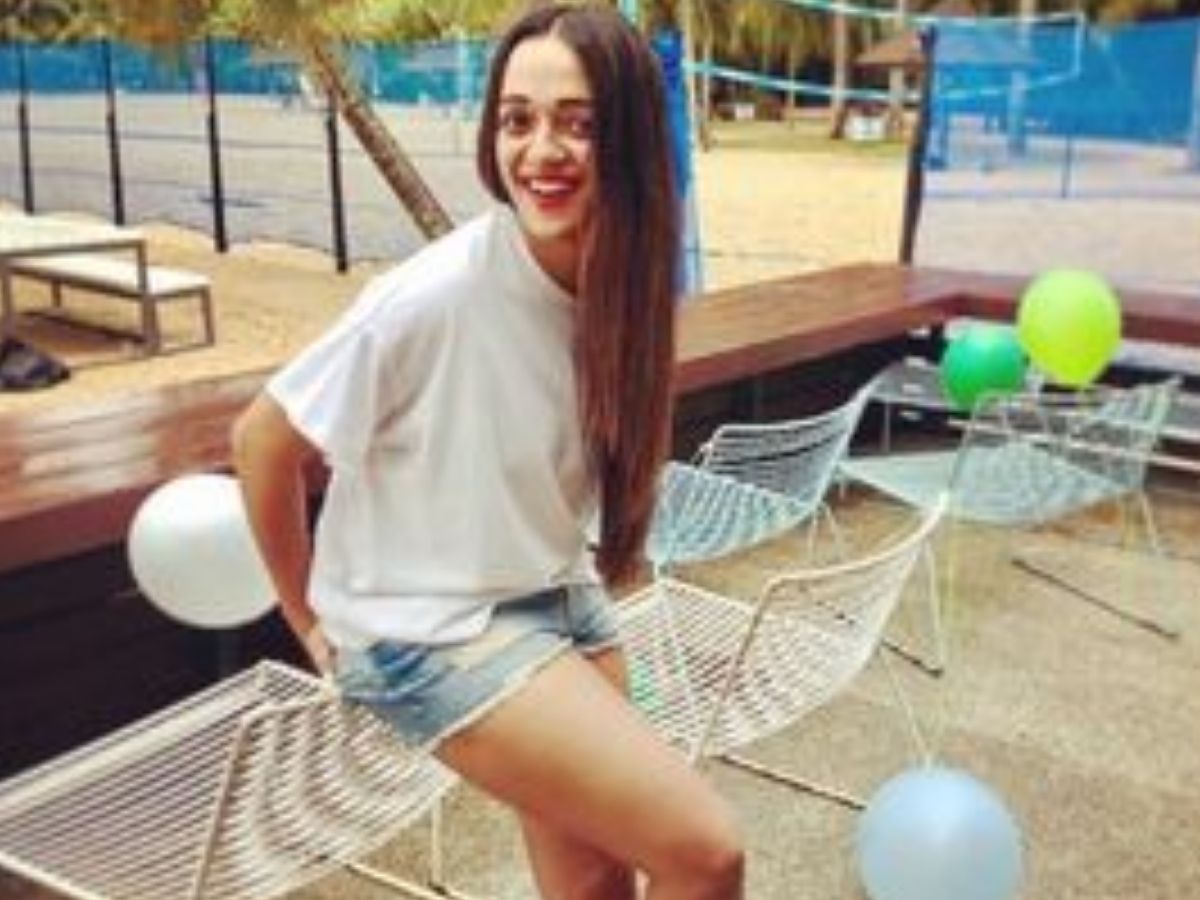 Malavika Nayak - Photo Gallery