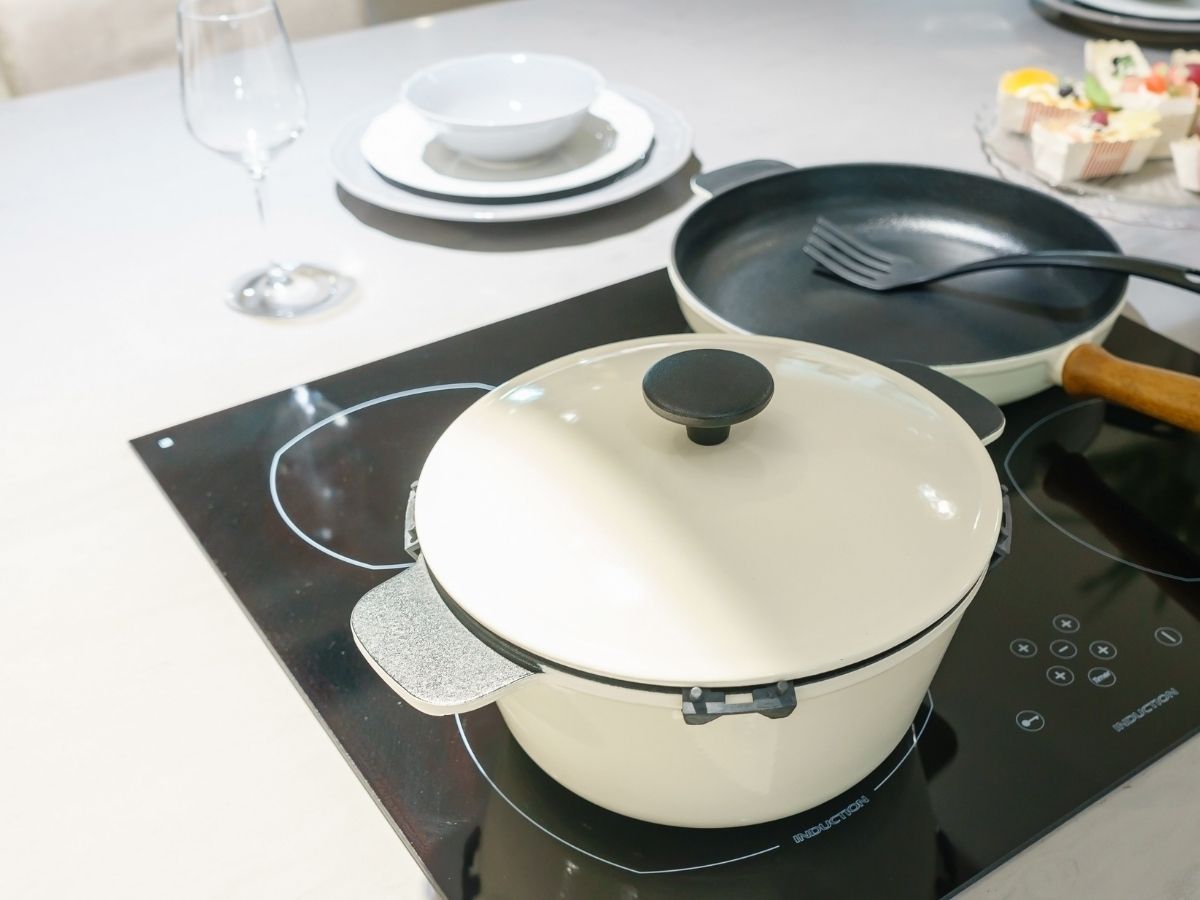 Petrol and diesel - Photo Gallery