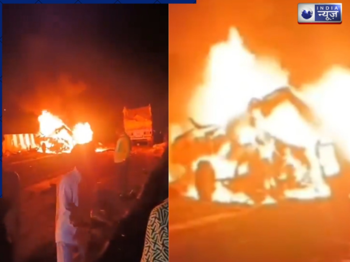 Mirzapur Accident: मिर्जापुर हादसे में कैसे चली गई 11 लोगों की जान? ट्रक ने 2 कारों को मारी ऐसी टक्कर; मिनटों में सब जलकर हुआ राख