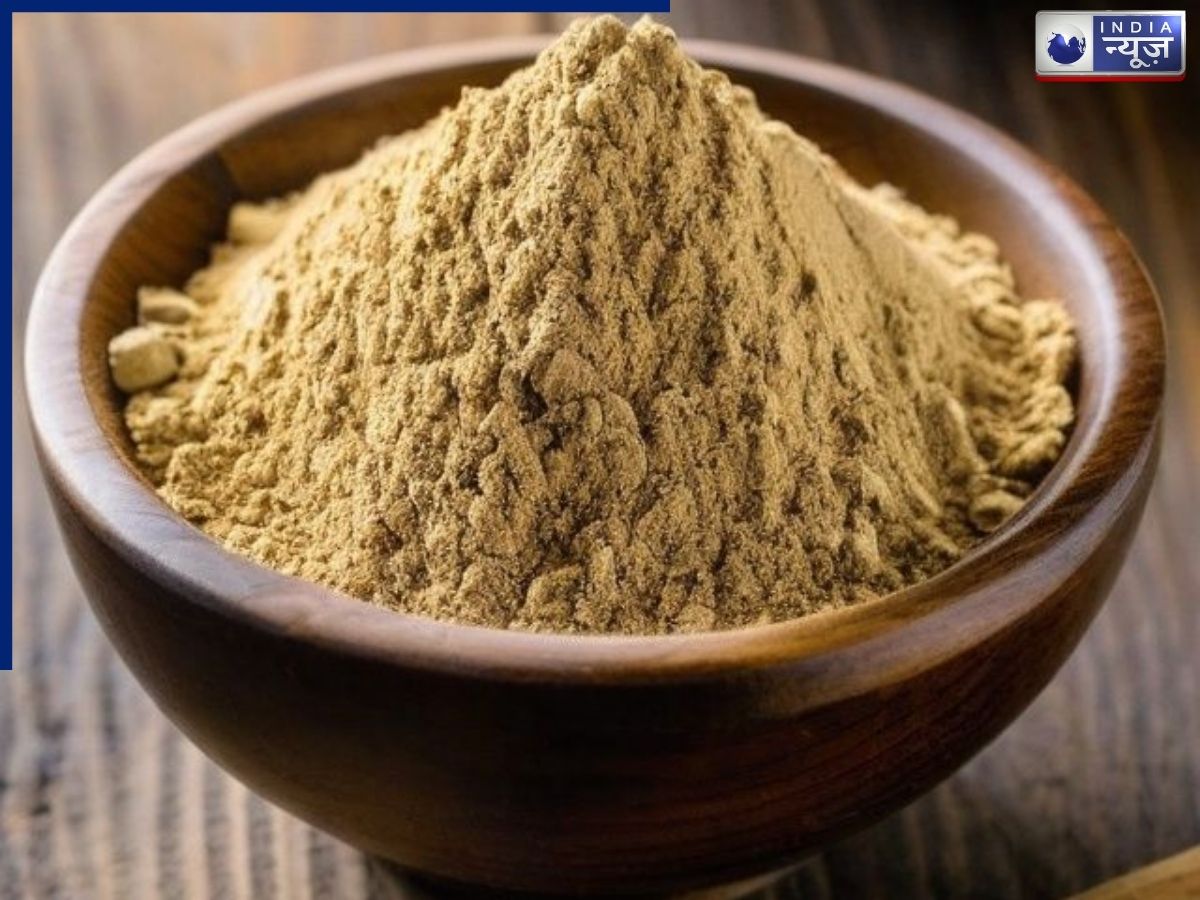 सिर्फ स्किन के लिए नहीं, मुल्तानी मिट्टी से घर के वास्तु दोष भी करें दूर, जानें आसान और असरदार टिप्स