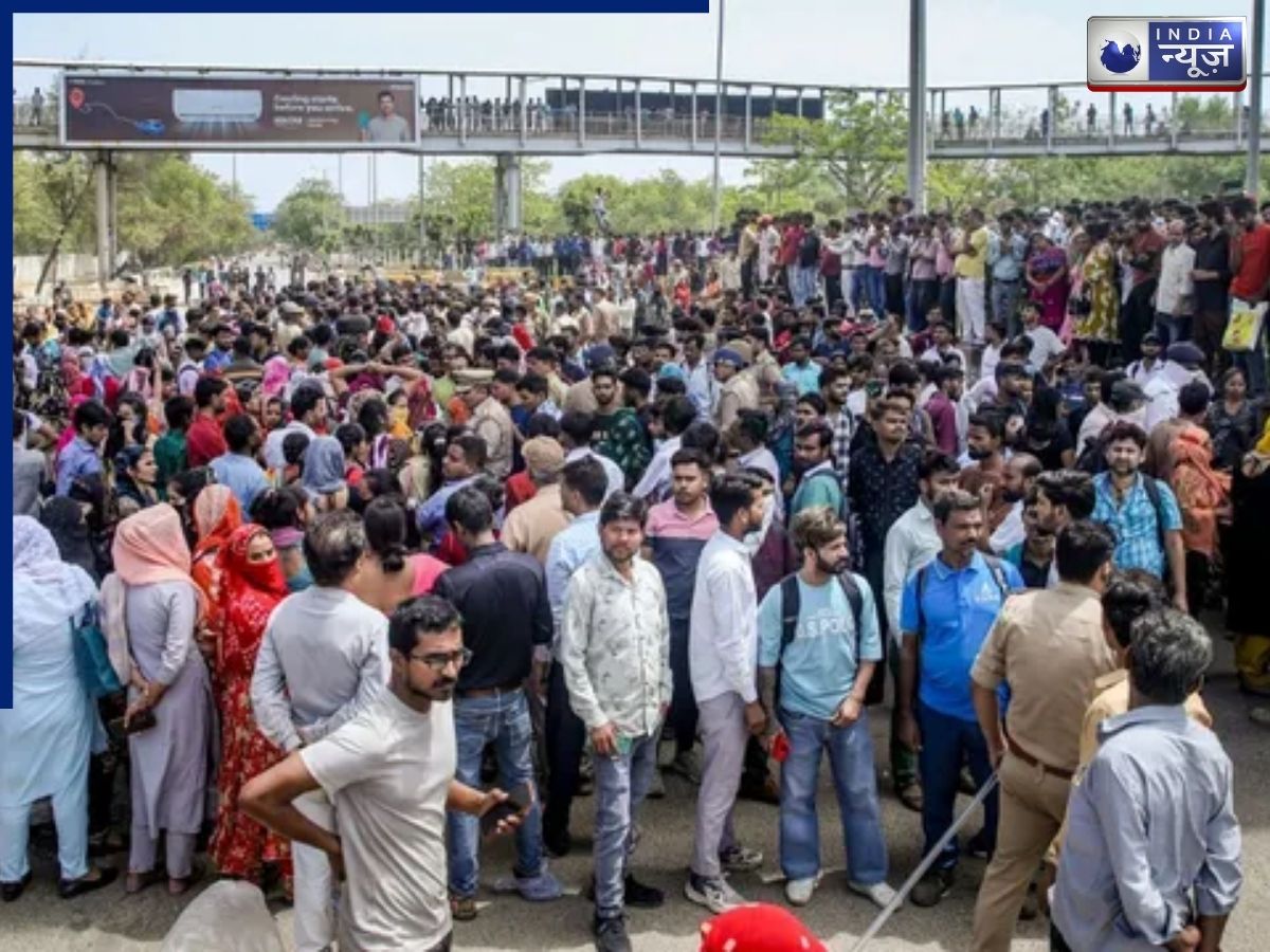 Noida Labour Protest: नोएडा प्रोटेस्ट में अब तक क्या-क्या हुआ? 10 पॉइंट्स में समझिए पूरा माजरा - Photo Gallery