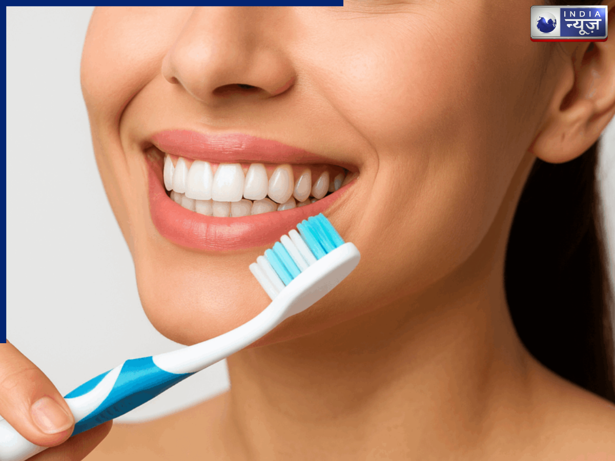 सांसों की दुर्गंध से हैं परेशान? ओरल हाइजीन का रखिए ध्यान, ये उपाय करेंगे आपकी मदद